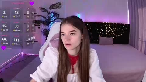 ann_woood online show from June 4, 2026, 2:45 pm