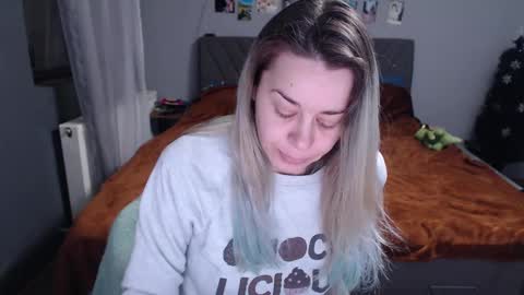 Snapshot of anna_ana chatting on January 9, 2025, 12:41 pm Anadirectgirl online show from January 9, 2025, 12:41 pm