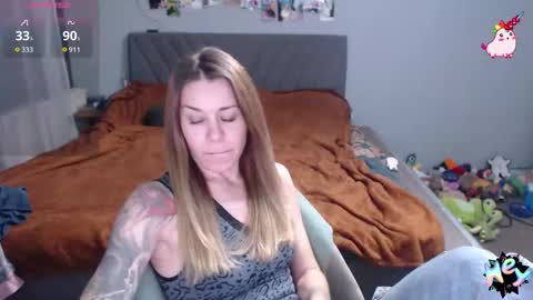Snapshot of anna_ana chatting on October 20, 2025, 6:08 pm Anadirectgirl online show from October 20, 2025, 6:08 pm