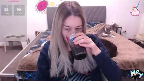 Anadirectgirl online show from January 13, 2026, 6:13 pm