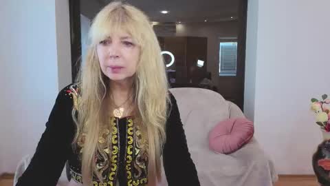 Snapshot of anna_ditrih chatting on September 20, 2025, 11:55 am Anna Ditrih online show from September 20, 2025, 11:55 am