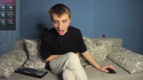 Snapshot of anna_jason chatting on January 15, 2025, 5:37 pm Fansly Jason sweet ass online show from January 15, 2025, 5:37 pm