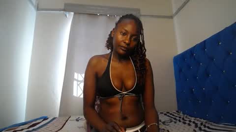 Snapshot of anna_kinky1 chatting on October 13, 2025, 6:13 am anna kinky1 online show from October 13, 2025, 6:13 am