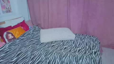 Snapshot of anna_nickol chatting on February 9, 2026, 6:01 pm Anna online show from February 9, 2026, 6:01 pm