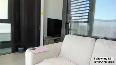 Anna online show from December 12, 2024, 2:04 am