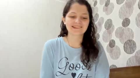 annaahcharm online show from February 5, 2025, 10:22 pm