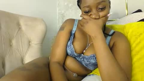 Annabel online show from October 6, 2025, 9:45 pm