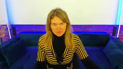 Annabel online show from November 9, 2025, 6:44 am