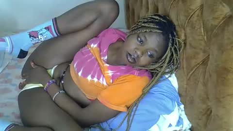 annabellapretty online show from November 20, 2025, 8:41 pm