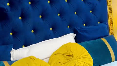 Anna online show from March 6, 2025, 12:00 am