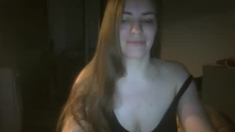 annadiamond1 online show from October 1, 2025, 10:05 pm