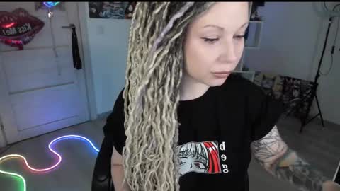 Anna online show from April 5, 2026, 8:06 pm