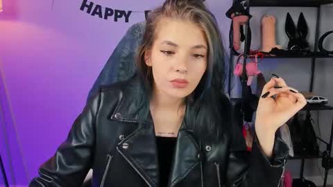 Anna online show from September 25, 2025, 7:17 pm