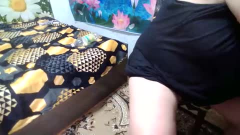 AnnaxGoldX online show from September 19, 2025, 8:27 am