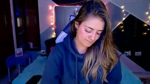 Anne  online show from March 6, 2025, 10:58 pm