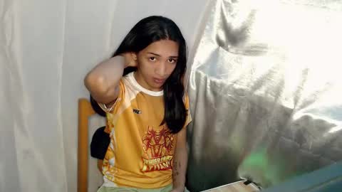 annebisyosa_angela online show from January 9, 2026, 7:22 am