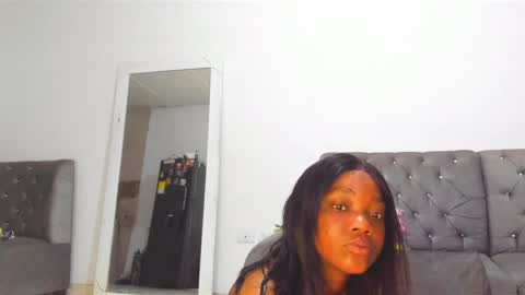 Annie  online show from January 14, 2025, 11:10 am