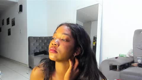 Annie  online show from February 18, 2025, 9:32 am