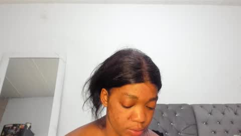 Annie  online show from October 8, 2025, 9:07 am