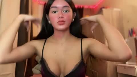 Kim online show from December 8, 2024, 2:30 pm