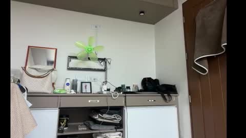 annhottiespicy online show from December 3, 2025, 12:51 am