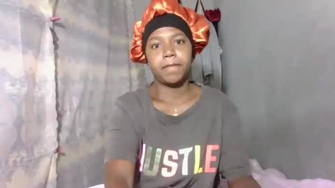 annick98 online show from March 9, 2026, 7:01 am