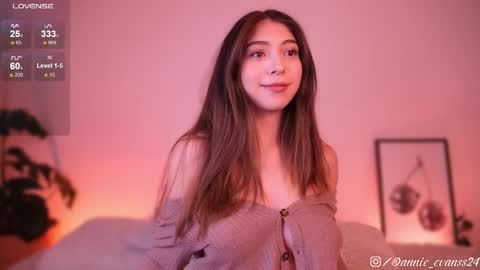 Snapshot of annie_evans24 chatting on February 25, 2025, 1:30 am Annie Evans online show from February 25, 2025, 1:30 am