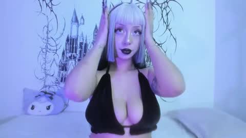 annie  online show from February 12, 2025, 4:33 am