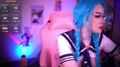 Annie May   online show from December 14, 2024, 6:20 pm