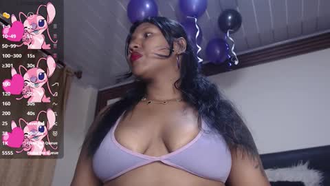 annie_scott_ online show from December 2, 2025, 8:59 pm