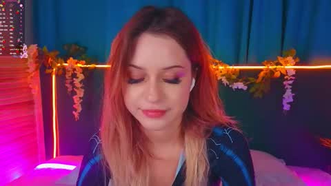 annie online show from November 29, 2025, 8:12 pm