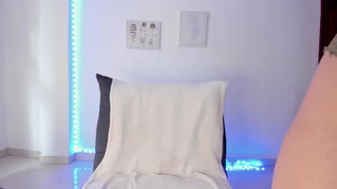 Annie online show from January 31, 2025, 1:34 pm