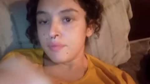 Annie  Nik online show from April 15, 2026, 7:26 am