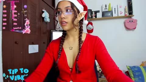 Annie cottan  online show from December 11, 2024, 6:47 am