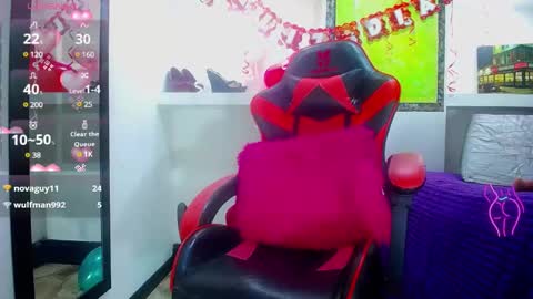 Snapshot of anniee_x chatting on February 20, 2025, 3:52 pm Anniee online show from February 20, 2025, 3:52 pm