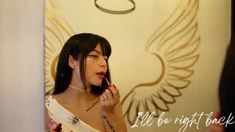 Annie online show from February 20, 2026, 11:54 am