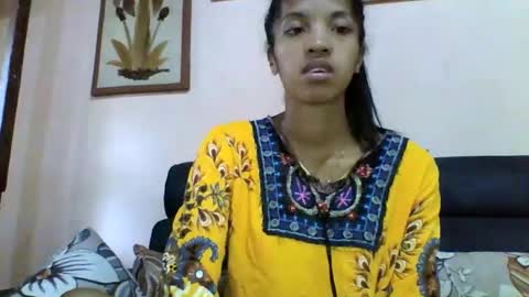 anniesexy1 online show from November 26, 2025, 5:52 am