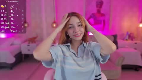 Snapshot of anniita_ chatting on February 19, 2025, 3:28 am VIVIANNA online show from February 19, 2025, 3:28 am