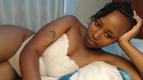 Snapshot of anntekla chatting on May 19, 2026, 11:05 am anntekla online show from May 19, 2026, 11:05 am