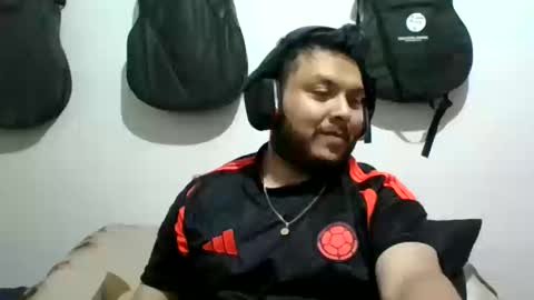 lion kennedy independent model moderator online show from September 23, 2025, 12:57 am