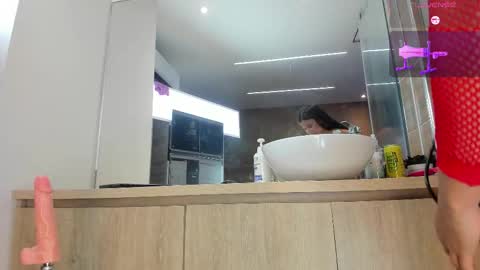 Anny online show from November 20, 2025, 11:04 pm