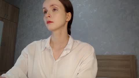 Snapshot of anny_meow chatting on October 5, 2025, 5:55 pm Ann  My current schedule is below  online show from October 5, 2025, 5:55 pm