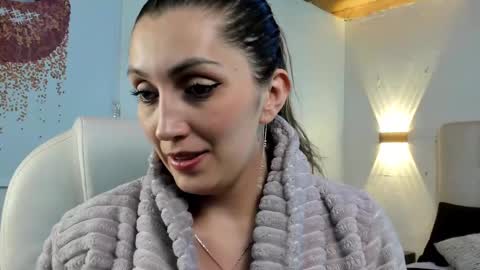 Anny online show from February 13, 2025, 4:28 pm