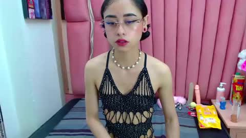 Anny online show from January 23, 2025, 1:24 pm
