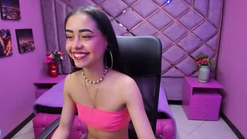 Anny online show from November 21, 2025, 6:06 pm