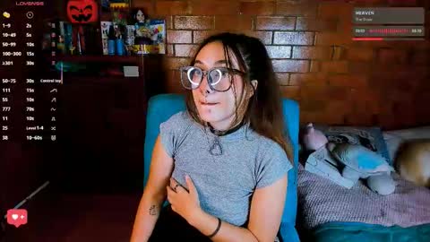 Anny  IG online show from October 24, 2025, 3:36 am