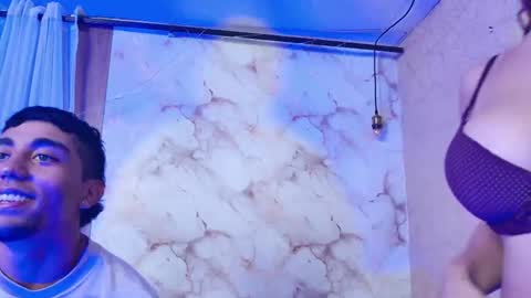 annyeli_bigtits online show from February 9, 2026, 1:42 am