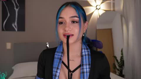    online show from December 20, 2025, 2:29 am