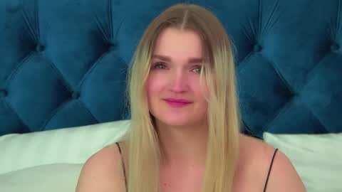 annyraii online show from January 16, 2026, 6:23 pm