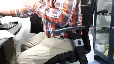 D online show from February 5, 2026, 2:33 pm